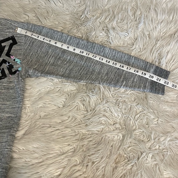 PINK | Sweatshirt | Small | Gray - Picture 6 of 10